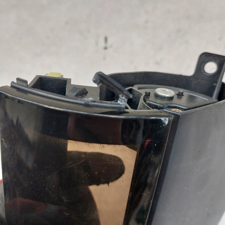фото №7, Toyota prius ii бардачок панели крышка 55420-47010