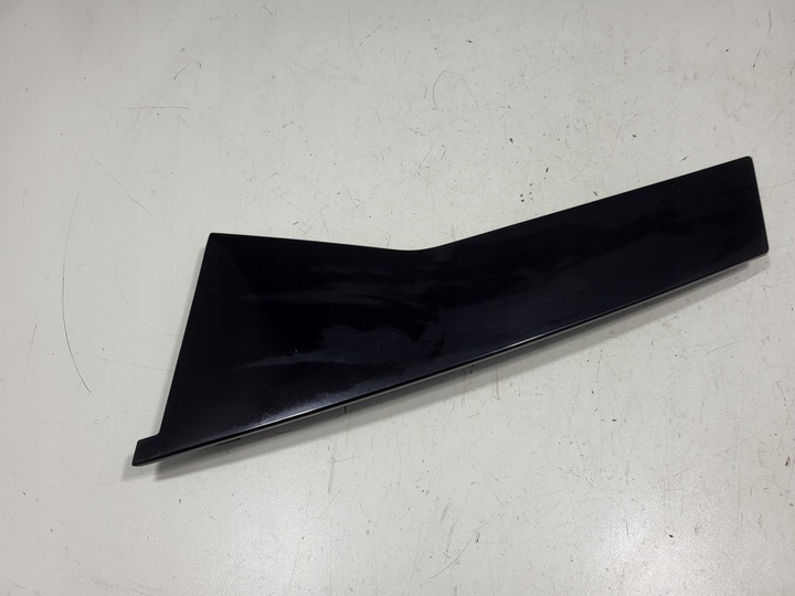 фото №5, Peugeot 308 2019 ліва сторона планка / прокладка скла двері задніх