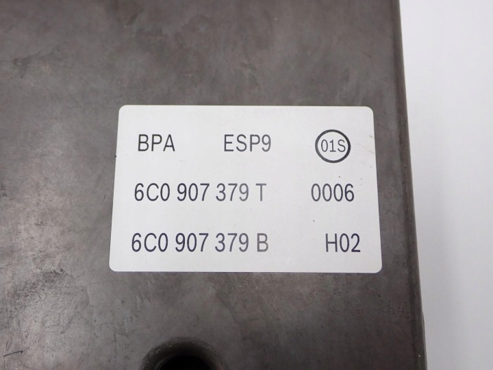 фото №7, Блок управления abs тормозная 6c0907379t 6c0907379b 6c0614517t skoda fabia iii 6v 18r