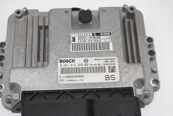 фото №6, Блок управления  компьютер ecu модуль двигателя honda fr-v 2,2cdti 0.281.012.250