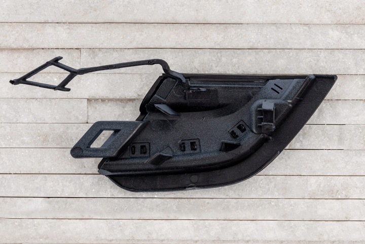 фото №9, Volkswagen tiguan ii r-line 2016-20 заглушка фаркоп буксировочный 5na807241a