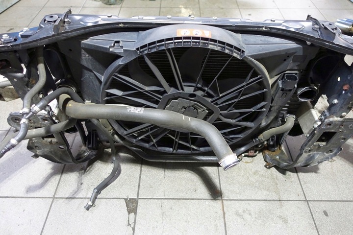 фото №4, Mercedes w211 3.2cdi v6 pas підсилювач перед балка радіатор