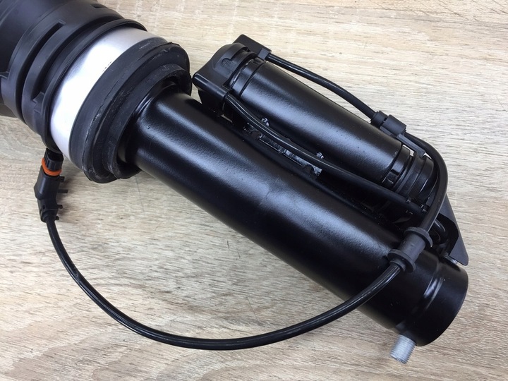 фото №6, Воздушная подушка амортизатор airmatic перед do mercedes s w220