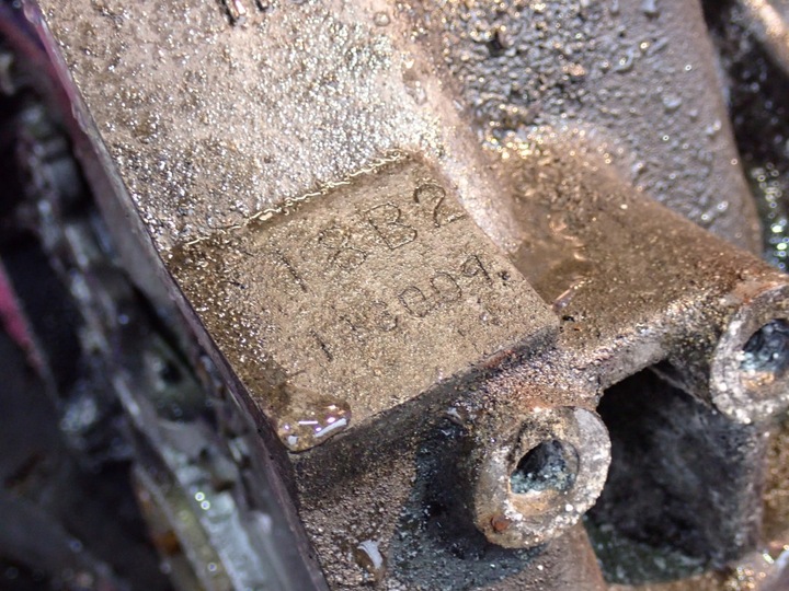 фото №7, Honda accord vi 1,8 f18b2 136km двигун бензин тест вимірювання стиснення