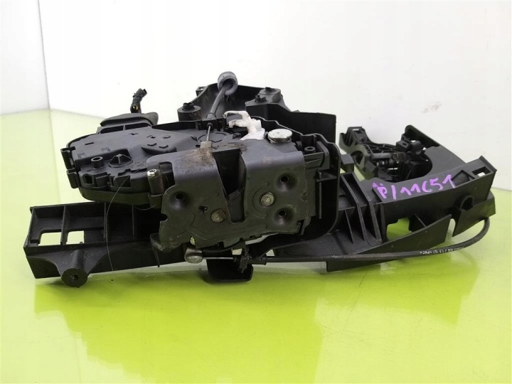 фото №9, Замок дверь перед правое volvo v50 2004-2012 30753664 98591530784047