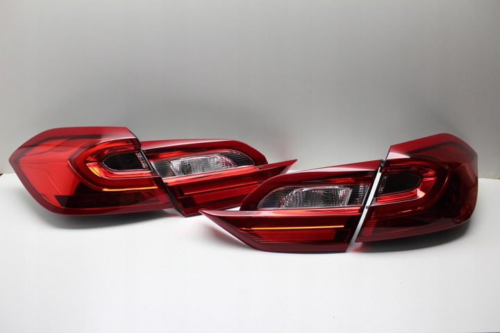 фото №1, Ford fiesta mk8 st лампа задня права + ліва led 17+