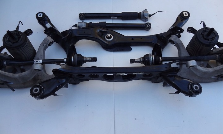 фото №6, Комплектні підвішування зад підрамник поворотна опора повітряна подушка амортизатор porsche macan