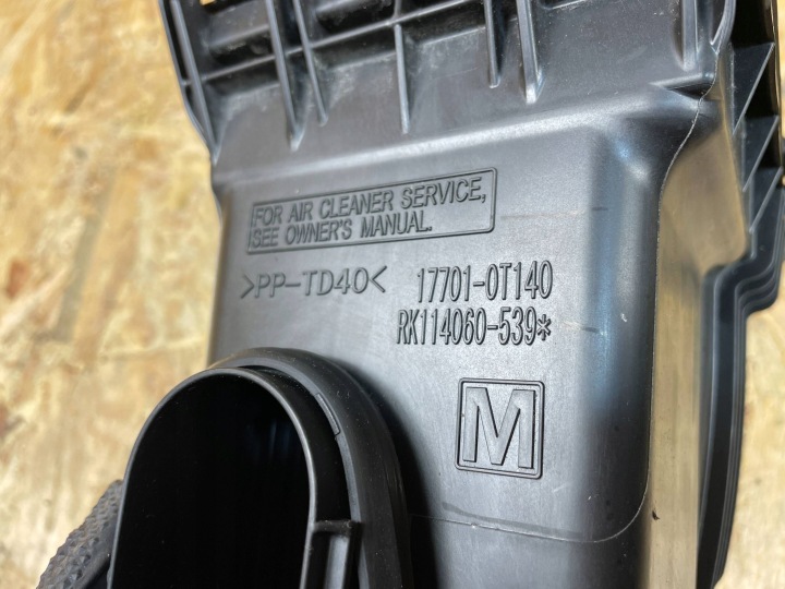 фото №10, Корпус фільтра повітря toyota c-hr chr 1.8h 17701-0t140 17705-0t170 2016-