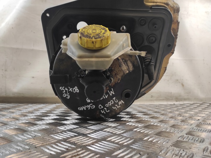 фото №13, Vw transporter t4 2.4 d підсилювач помпа гальмівна основа педалі 701612101k