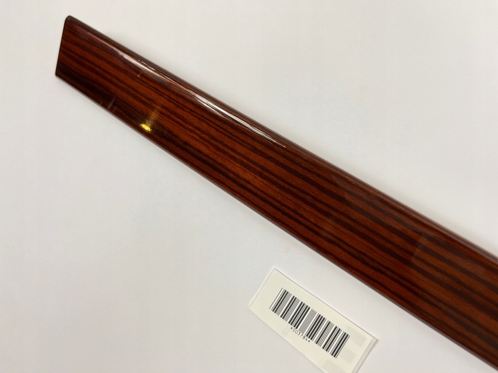 фото №7, Дерево dekor боковина оббивка двері правий зад mercedes w124 sedan універсал