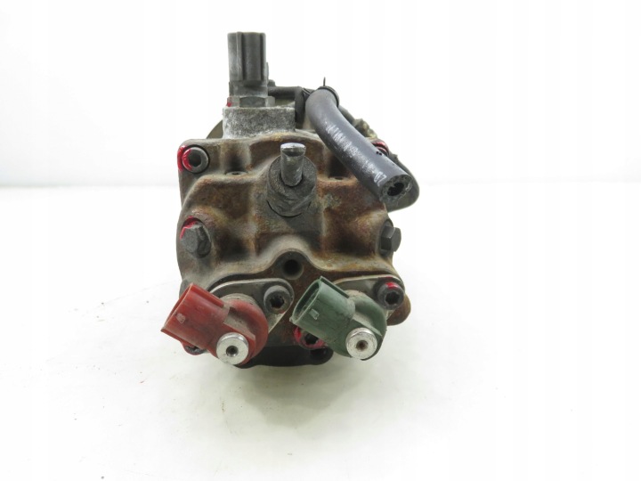 фото №8, Насос топливная рейка toyota avensis verso m2 2.0 d 2210027010 09730000177