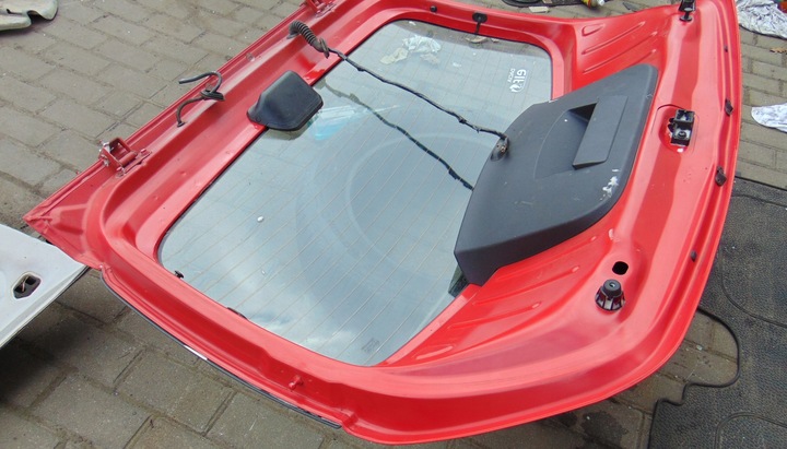 фото №13, Комплектная крышка багажника dacia sandero i 0v21d eu