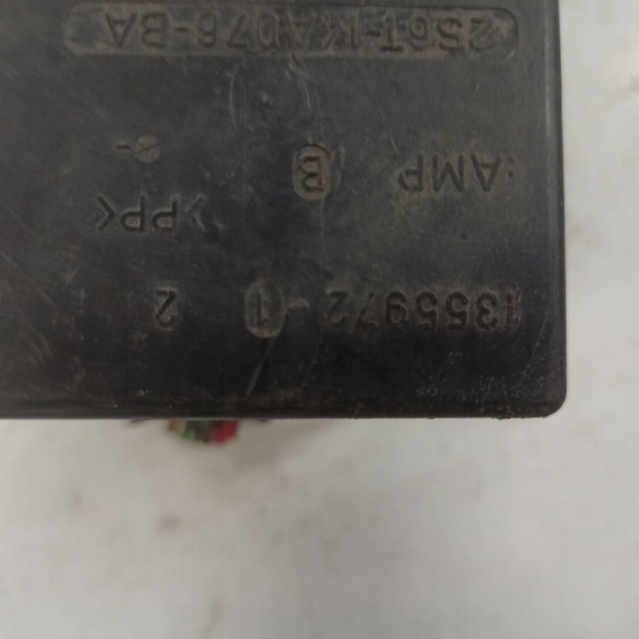 фото №13, Ford fiesta mk6 блок предохранителей 2s6t-14a390-aa