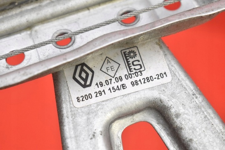 фото №9, Подъемник стекла левый зад 8200291154 renault clio 3 iii универсал рестайлинг 09-12