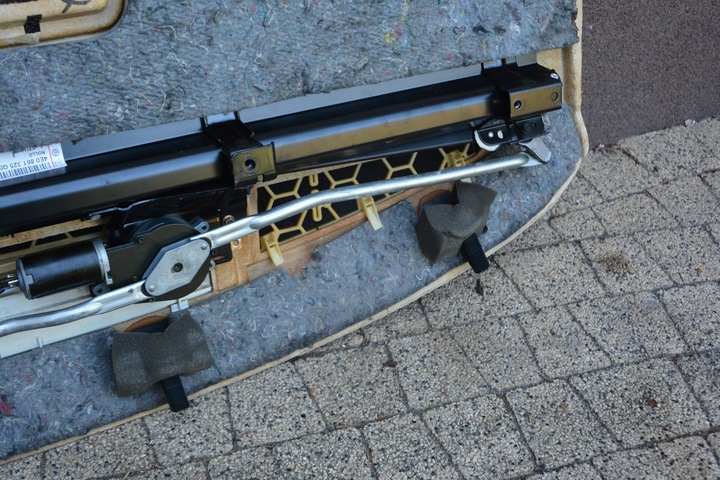 фото №10, Полиця задня ролета електричний audi a8 d3 довгий 4e0861325