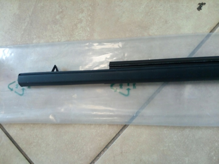 фото №13, Планка стёкла уплотнитель стекла toyota corolla e21 перед выбор новая оригинал.
