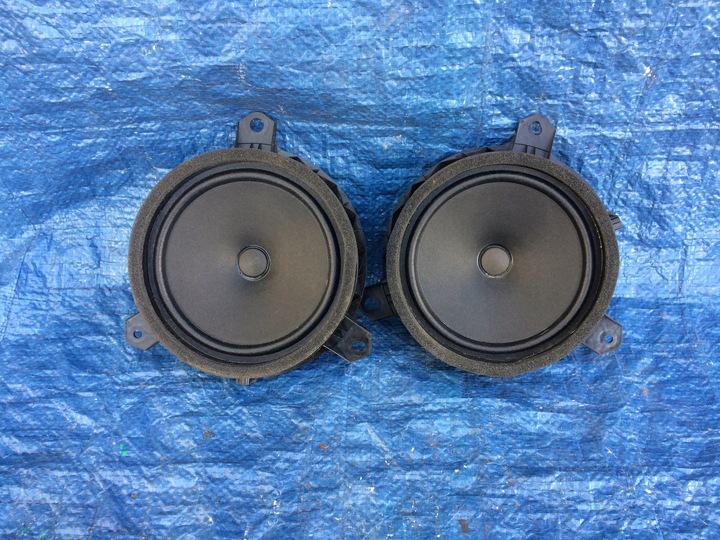фото №1, Toyota camry viii xv70 динамик задних дверь 86160-30e00