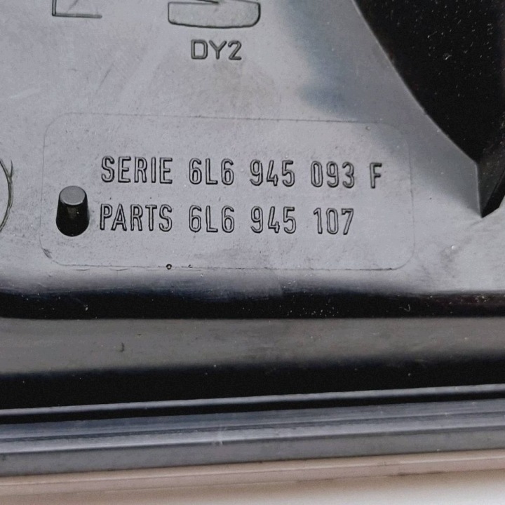 фото №8, Фара левое зад w крышка багажника seat ibiza iii 5d hb 6l6945093f nr481