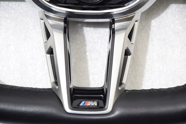 фото №10, Bmw 7 g70 руль м-пакет кожа лепестки с подогревом оригинал