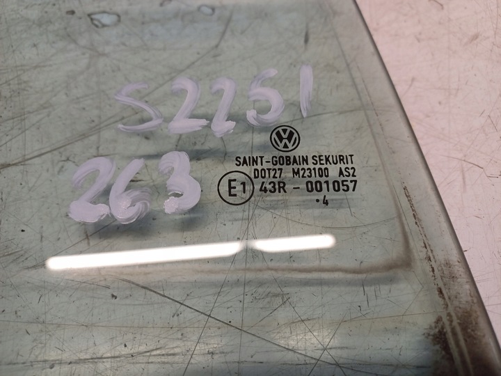 фото №4, Vw golf 5 v 5d 03-скло суцільна двері праві зад 43r001057