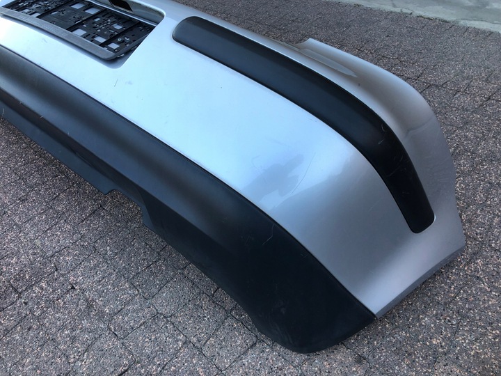 фото №9, Бампер задній hb 5d golf iv 4 97-04 срібний la7w