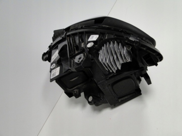 фото №10, Mercedes b klasa 246 w246 рестайлинг фара передняя правая led high performance