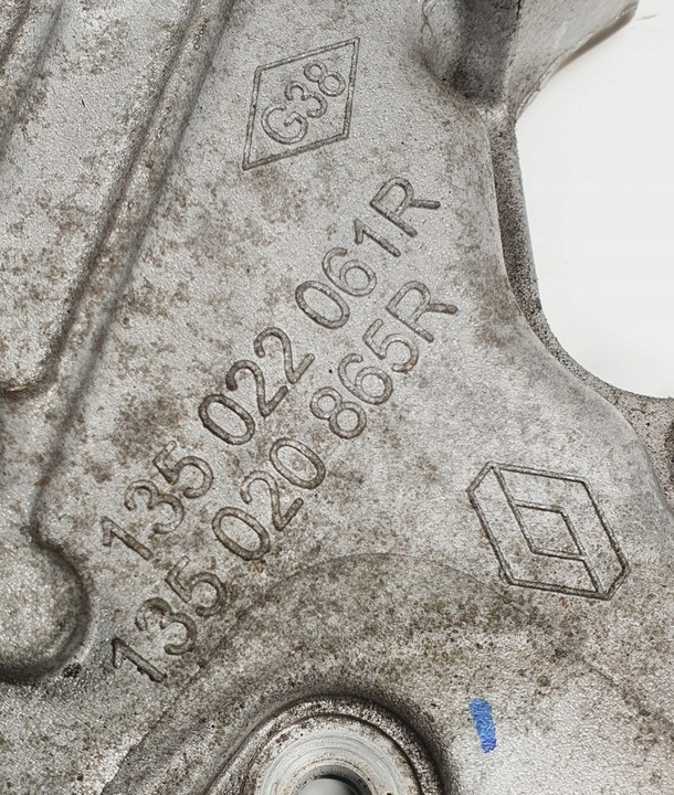 фото №5, Корпус распределительный вал dacia sandero ii 0.9 135022061r