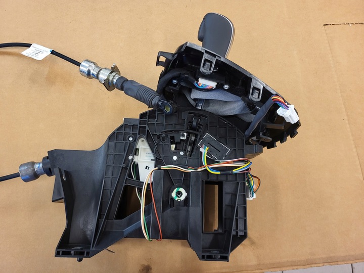 фото №11, Домкрат выборщик тросы коробки передач ручка чехол qashqai j11 рестайлинг автомат