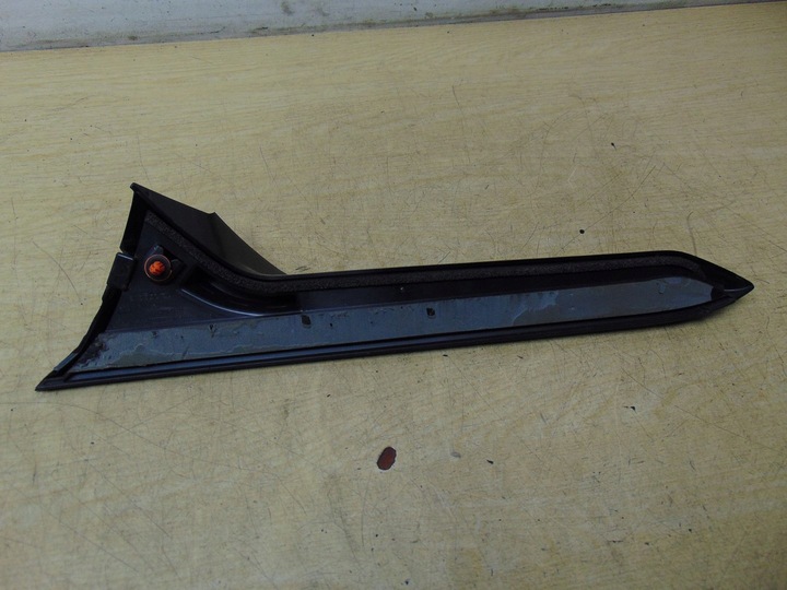 фото №7, Планка крышки багажника audi q3 83f854872a правая