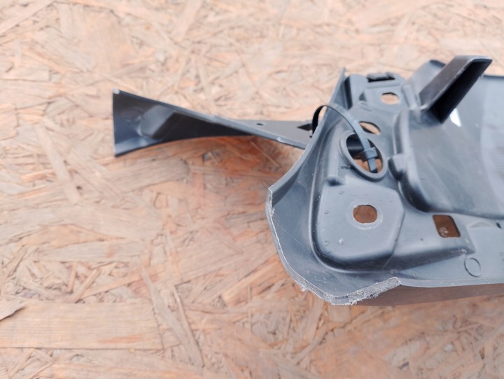 фото №9, Кронштейн решётка решётка радиатора прокладка peugeot 5008 ii od 2017