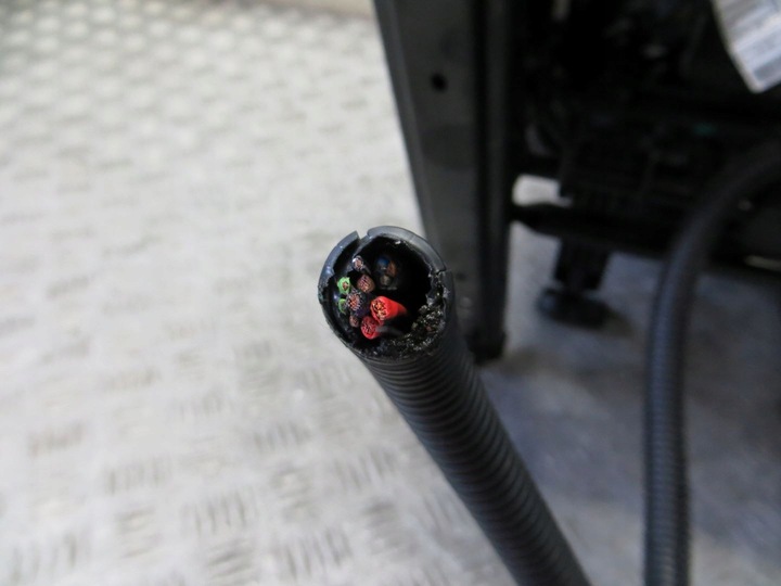 фото №9, Audi q3 8u s-line рестайлінг сидіння правий з підігрівом 14-