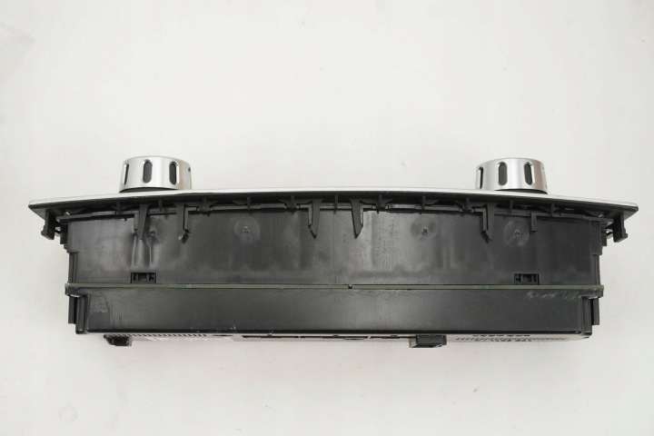 фото №8, Панель климат-контроля vw touareg ii 7p6907040bt