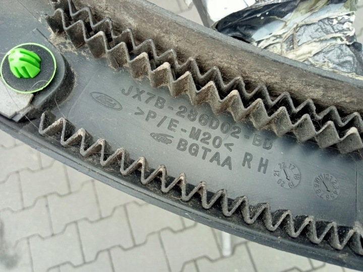 фото №10, Ford focus mk4 18-23- молдинг крыльев правое зад jx7b-286d02-bd