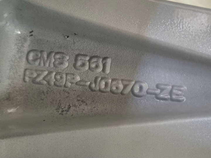 фото №16, Toyota land cruiser j150 2012 всі диски алюмінієві r18