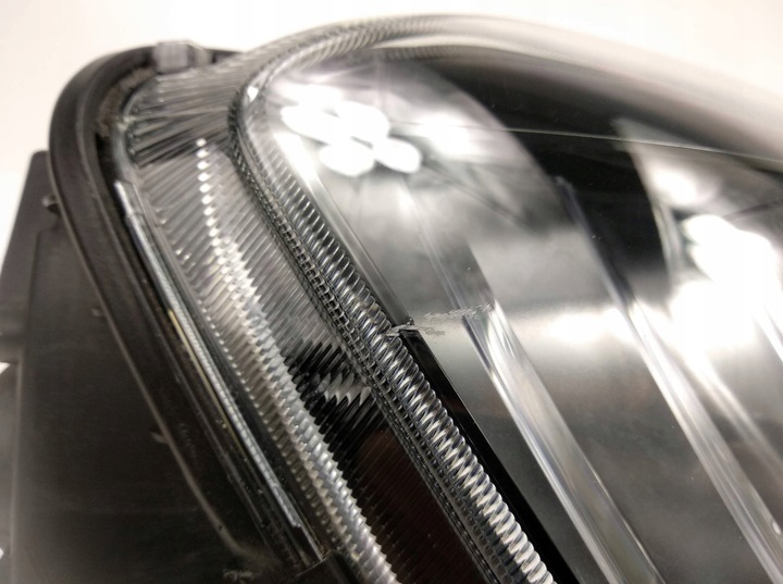 фото №8, Лампа передня права фара skoda yeti 5l0