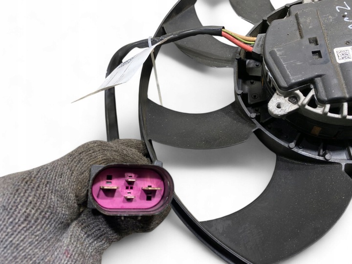 фото №7, Porsche macan 95b 2018 электрический вентилятор радиатор