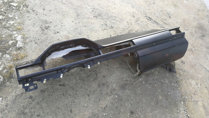 фото №10, Панель раздаточная чёрная bdb mercedes 124 w124 ce