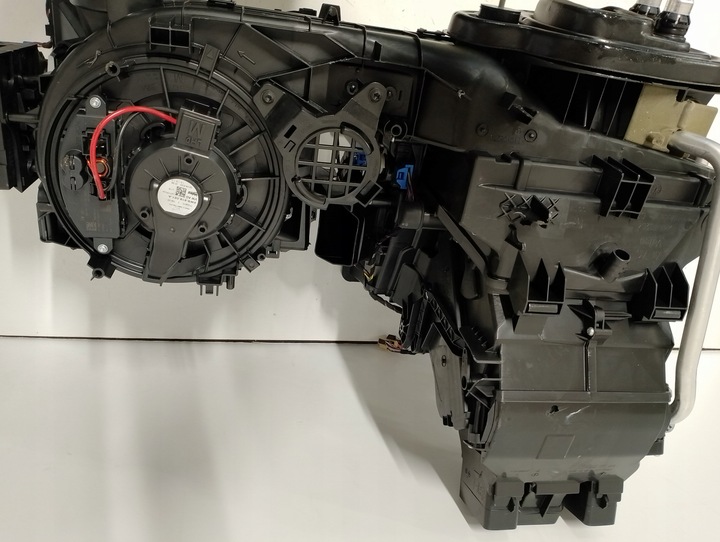 фото №8, Audi 83a rsq3 q3 обігрівач 5qb971566 q3 ii