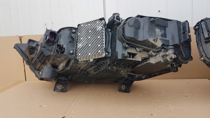 фото №13, Лампа перед правая левая audi q7 sq7 рестайлинг 4m0 matrix 4m0941039c/4m0941040c