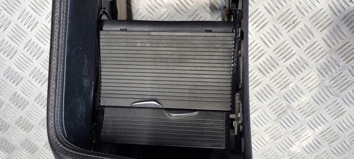 фото №12, Bmw x1 f48 тунель середній підлокітник біла nić 9335198