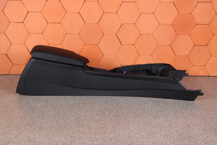 фото №7, Bmw f30 f31 f32 f33 тунель середній підлокітник зарядний пристрій автомат європа