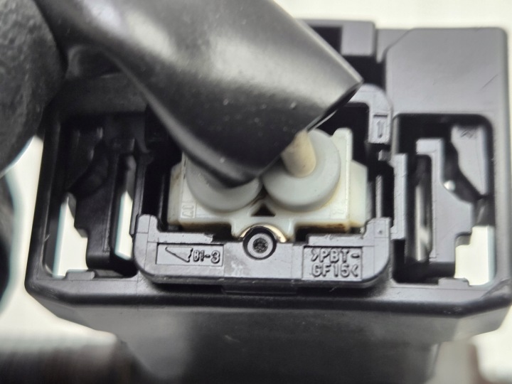фото №7, Subaru outback v 14-19 ee20z форсунка форсунка denso 16613aa040