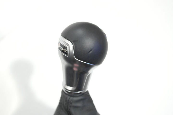 фото №7, Audi q2 ручка чохол коробка передач dsg s-tronic 81b713139