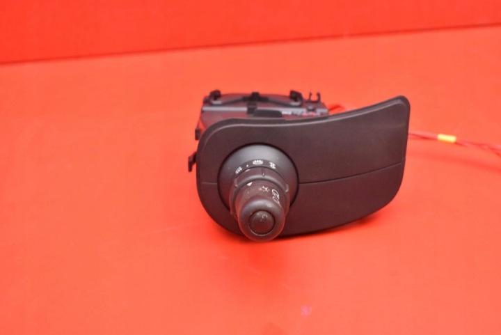 фото №6, Рулевой/подрулевой переключатель поворотник 8201590638 renault modus 1 i 04-07