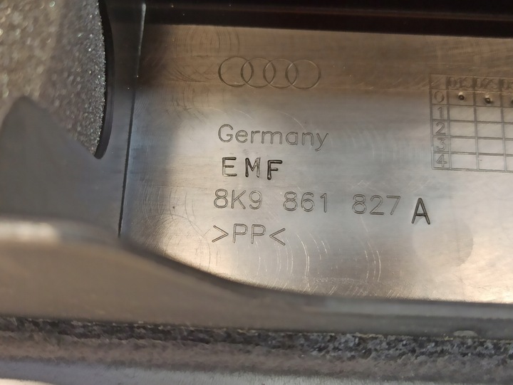 фото №5, Планка багажника ліва audi a4 b8 8k9861827a avant