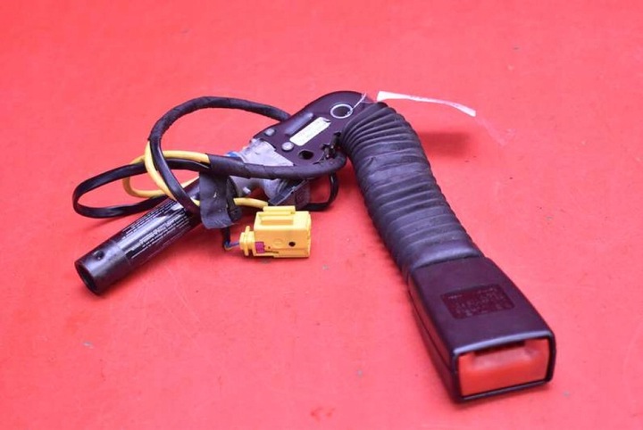 фото №3, Натягувач застібка ременя правий перед 3w0857756c bentley continental i gt 03-12