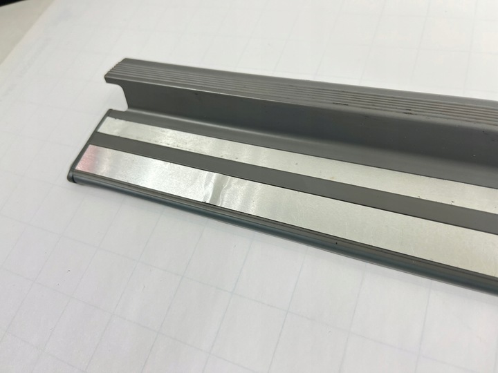 фото №11, Планка порогова накладка порога mercedes w124 sedan універсал перед праві лівий