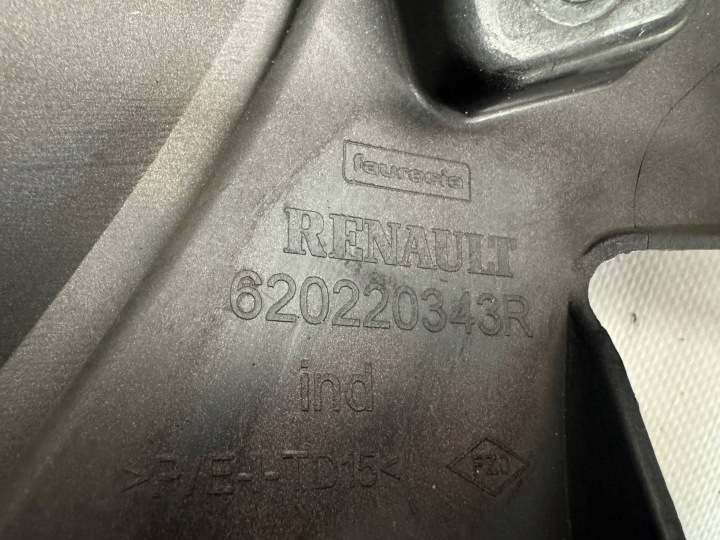 фото №9, Renault kadjar 15- бампер перед передний pod 4x pdc оригинал 620220343r