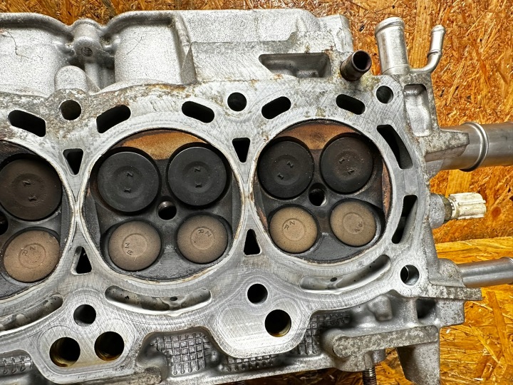фото №7, Головка валы комплектная toyota corolla 1.6 1zr bez valvetronic