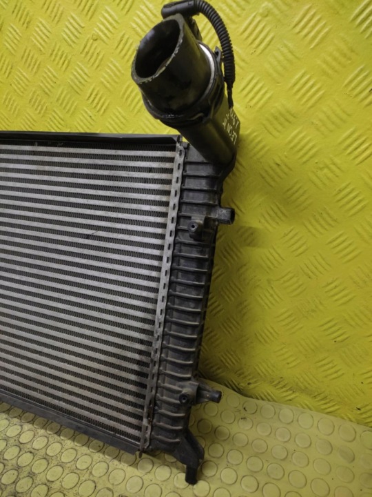 фото №6, Seat leon ii 1.9 tdi интеркулер 1k0145803f